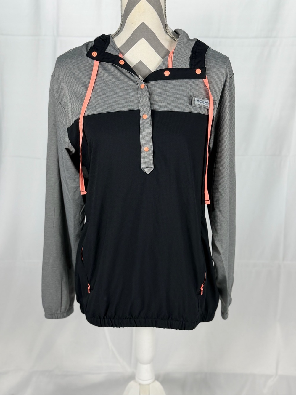 Columbia PFG Long Sleeve Vented 1/4 Snap Hooded Jacket Size M